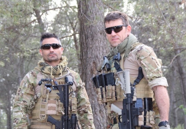 Equipados para el combate.jpg